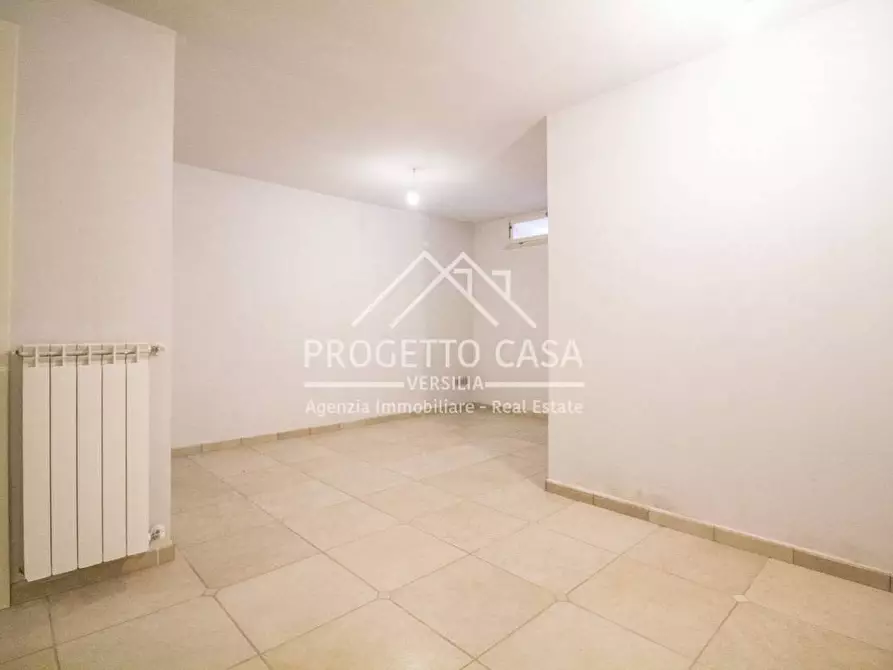 Immagine 30 di Appartamento in vendita  in VIA FIRENZE a Viareggio