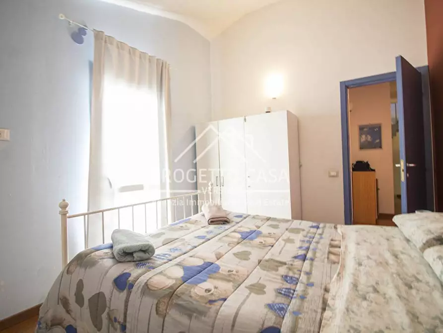 Immagine 24 di Casa indipendente in vendita  in VIA PASCOLI a Viareggio