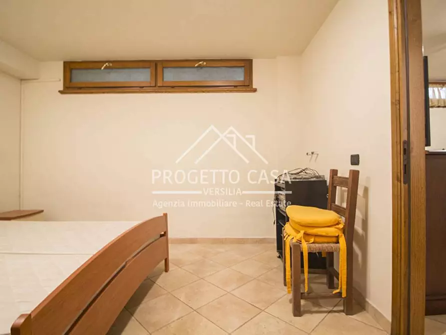 Immagine 28 di Casa indipendente in vendita  in VIA PAGANINI a Camaiore