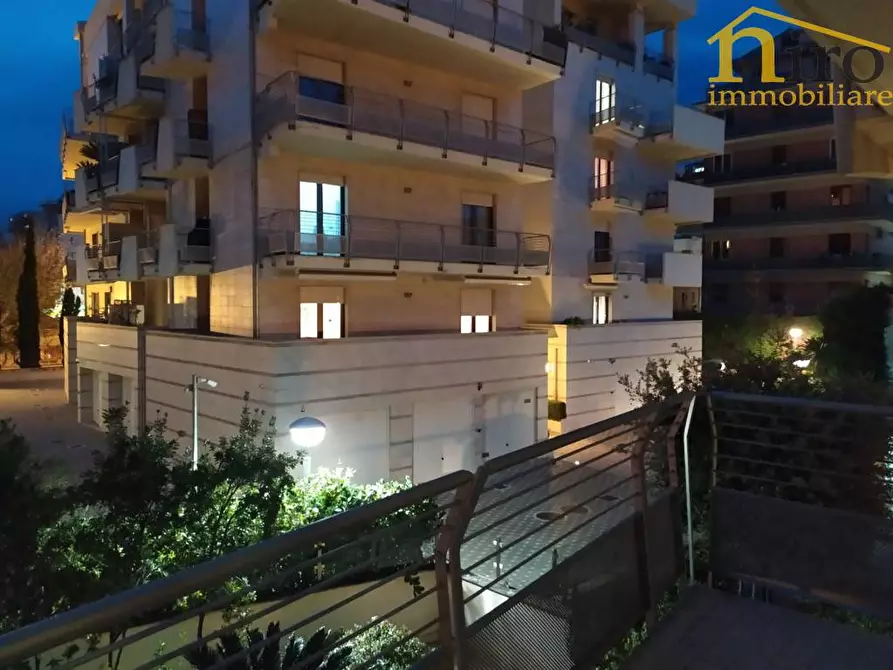 Immagine 1 di Appartamento in affitto  in Via Dei Peligni a Pescara