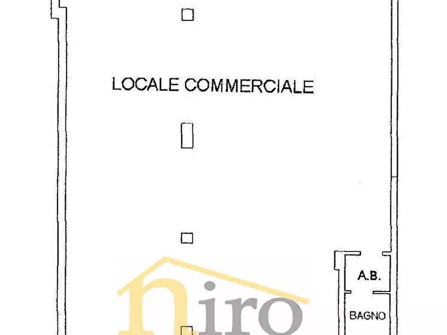 Immagine 6 di Locale commerciale in affitto  in VIA LAGO DI CAMPOTOSTO a Pescara