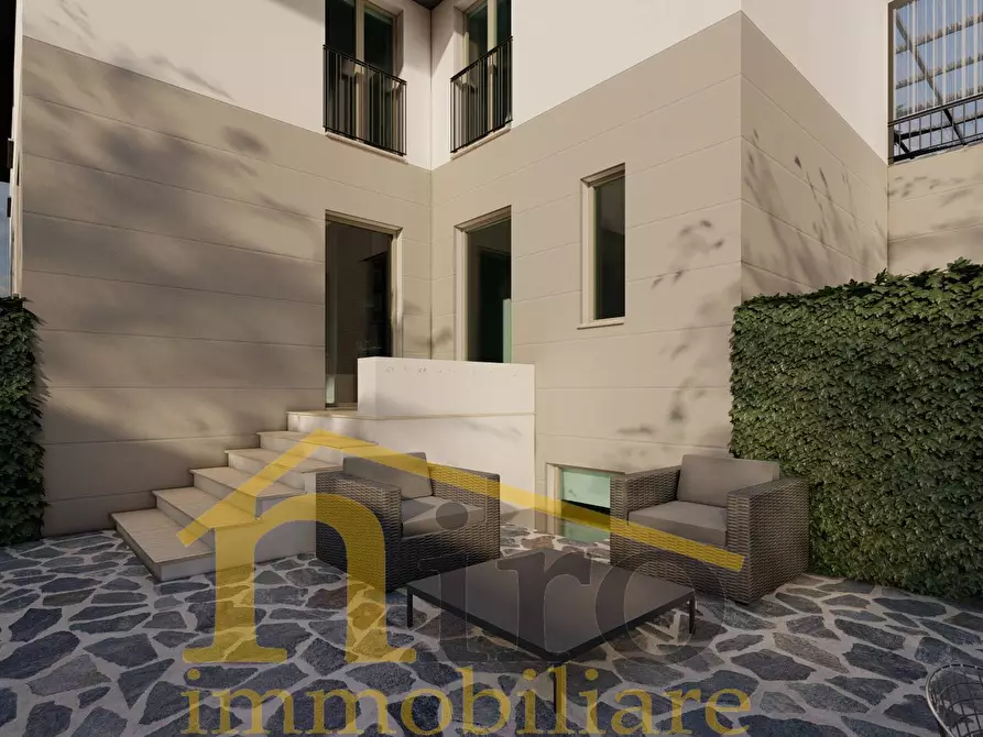 Immagine 7 di Villa in vendita  in Viale Luisa D'annunzio a Pescara