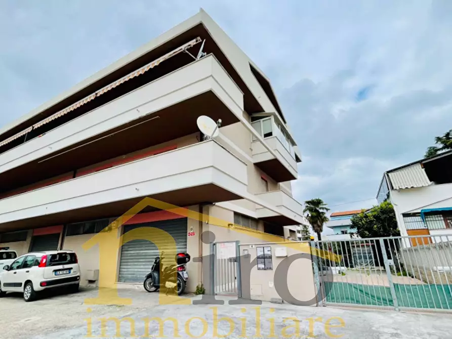 Immagine 2 di Appartamento in affitto  in via Balbo a Montesilvano