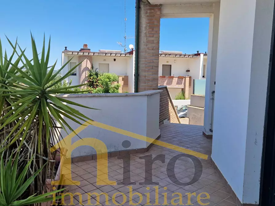 Immagine 13 di Villetta a schiera in vendita  in Via Cocchione a Cappelle Sul Tavo