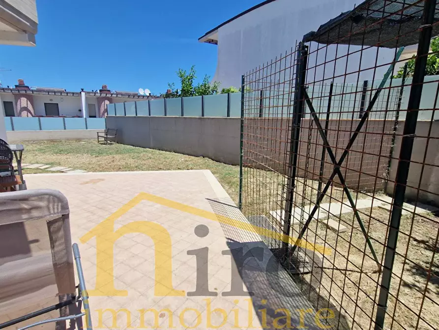 Immagine 21 di Villetta a schiera in vendita  in Via Cocchione a Cappelle Sul Tavo