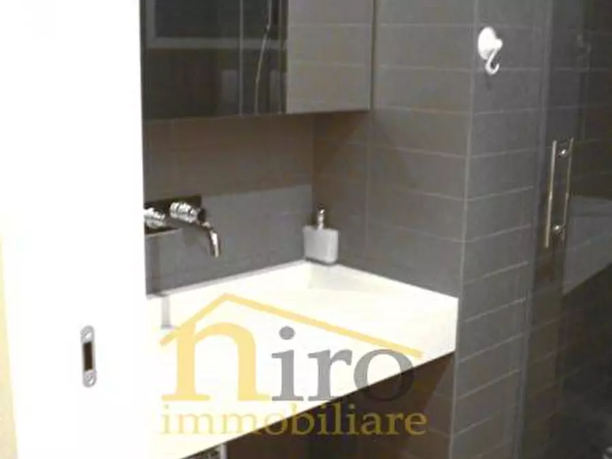 Immagine 14 di Appartamento in vendita  in Via Monte Bolza a Pescara