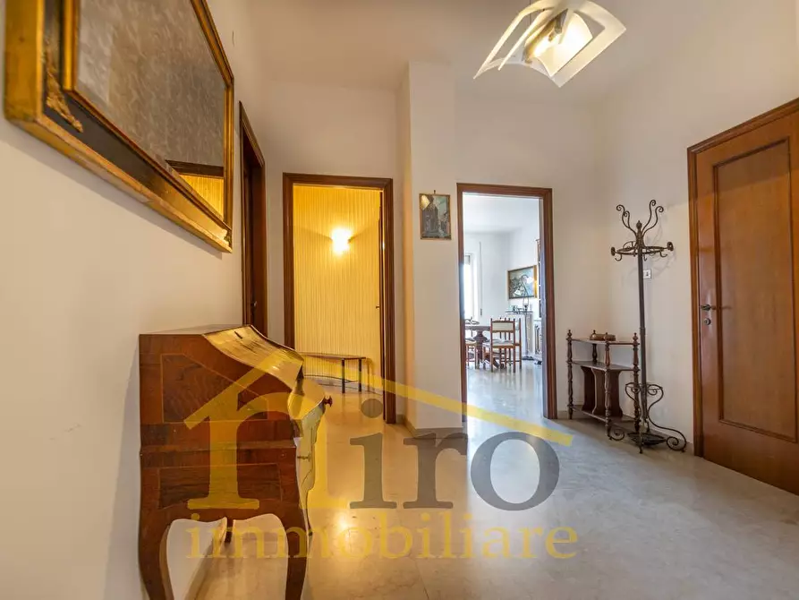 Immagine 4 di Appartamento in vendita  in Lungomare Giacomo Matteotti a Pescara