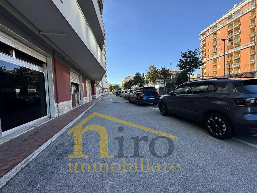 Immagine 27 di Appartamento in vendita  in Via Livenza a Montesilvano