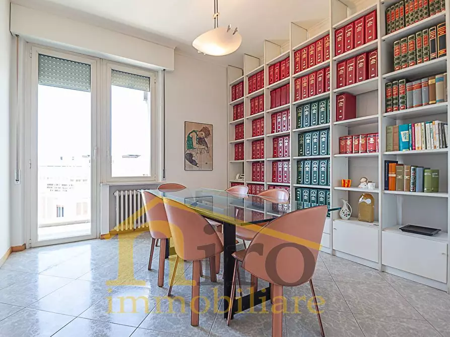 Immagine 9 di Ufficio in affitto  in Via Marco Polo a Pescara