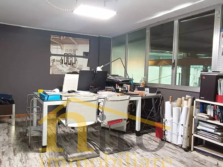 Immagine 10 di Capannone industriale in affitto  in via camillo benso conte di cavour a San Giovanni Teatino