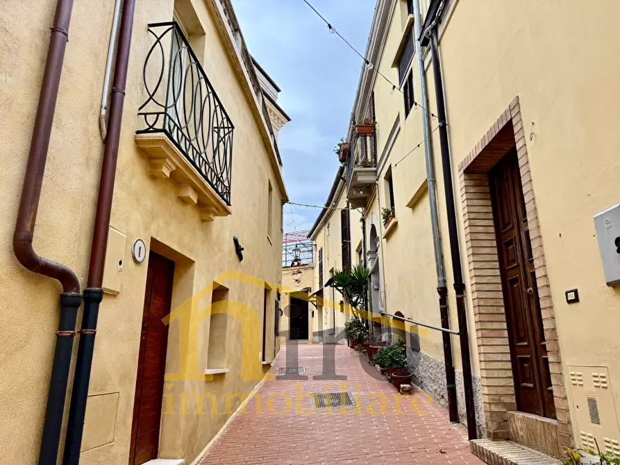 Immagine 23 di Casa indipendente in vendita  in Via Marco Pantalone a Collecorvino