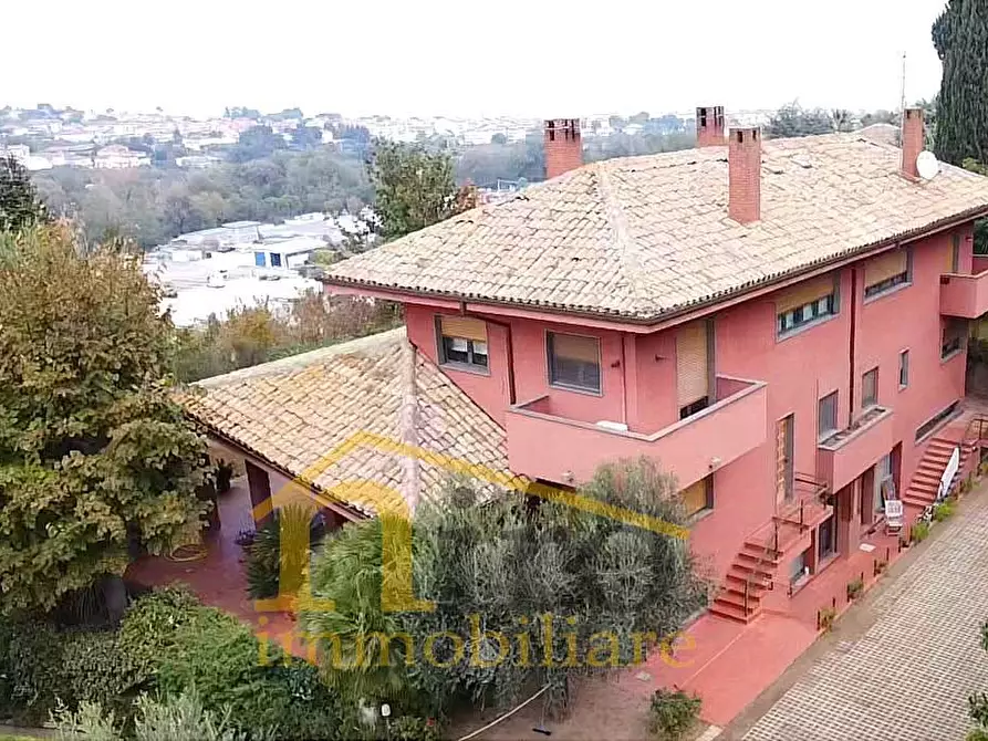Immagine 3 di Villa in vendita  in Contrada Valle Anzuca a Francavilla Al Mare