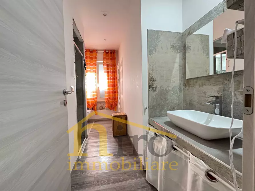 Immagine 30 di Appartamento in vendita  in Via Socrate a Pescara