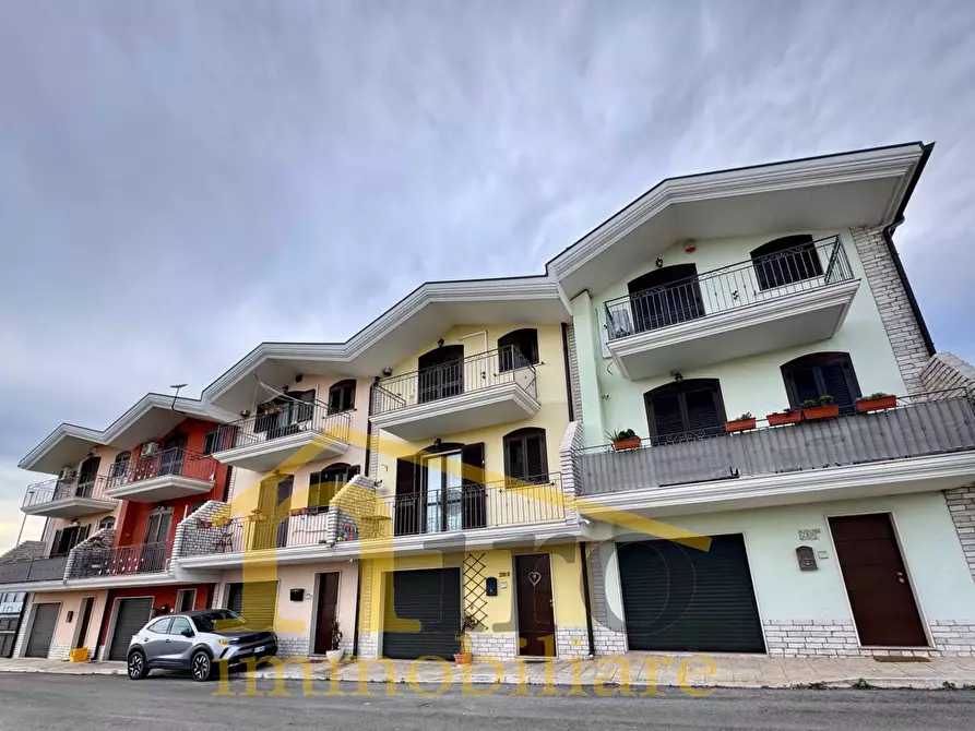 Immagine 3 di Villetta a schiera in vendita  a Pianella