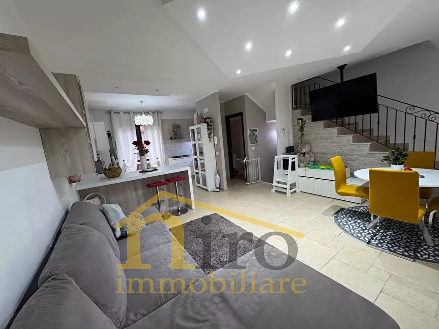 Immagine 21 di Villetta a schiera in vendita  a Pianella