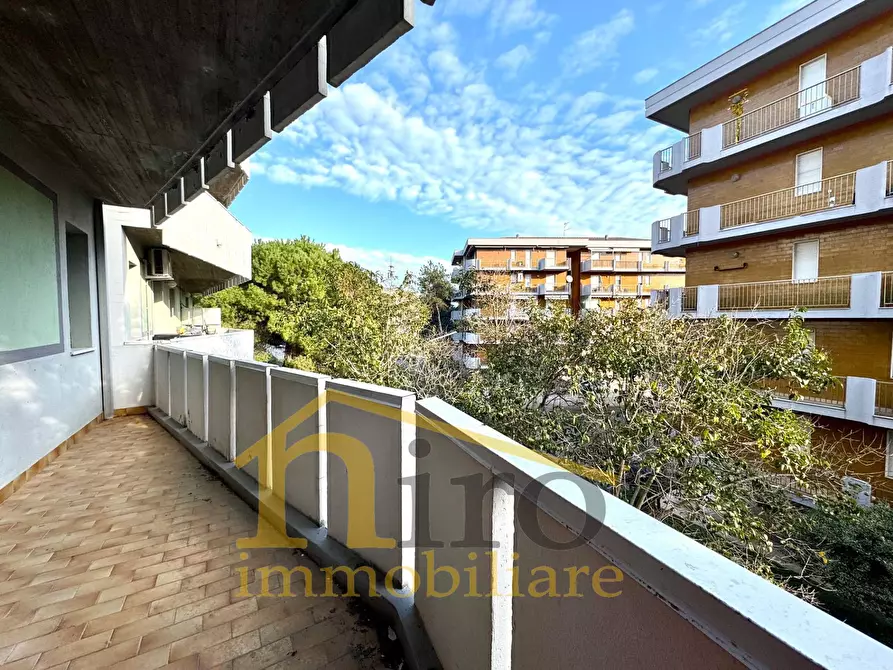 Immagine 23 di Appartamento in vendita  in Via Ticino a Silvi