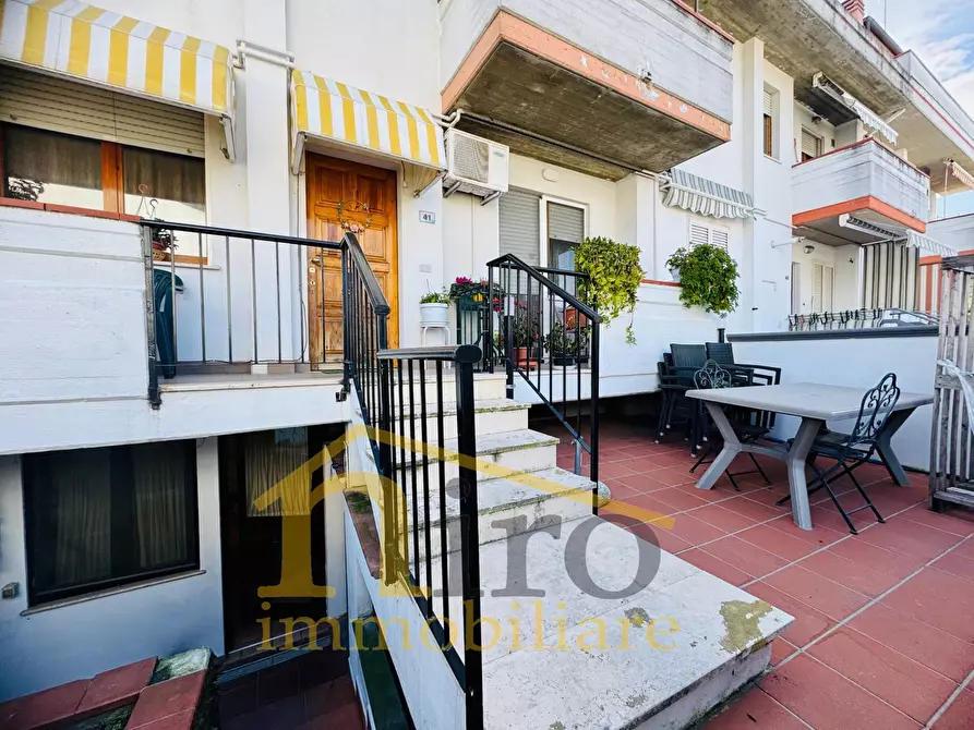 Immagine 8 di Villetta a schiera in vendita  in Via Vestina a Montesilvano