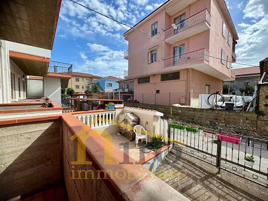 Immagine 29 di Villetta a schiera in vendita  in Via Vestina a Montesilvano