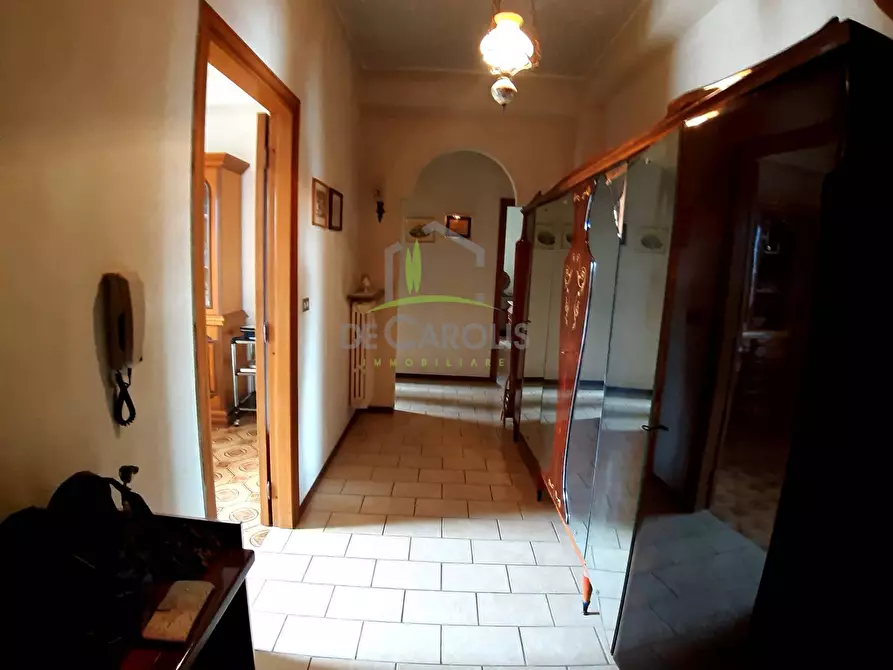 Immagine 1 di Appartamento in vendita  in Via Antonio Gramsci a Castorano