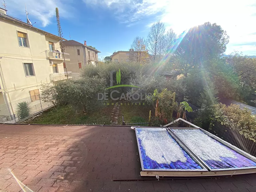 Immagine 8 di Casa indipendente in vendita  in Via degli Albicocchi a Ascoli Piceno