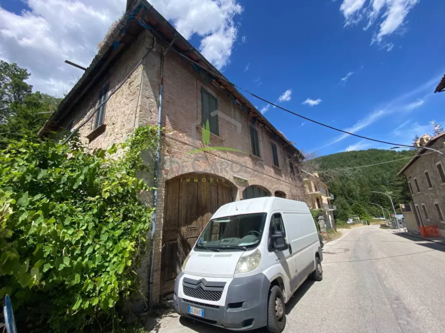 Immagine 2 di Casa indipendente in vendita  in Borgo D'Arquata a Arquata Del Tronto