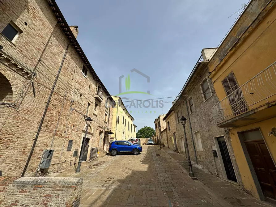 Immagine 9 di Casa indipendente in vendita  in PIazza Castello a Monsampolo Del Tronto