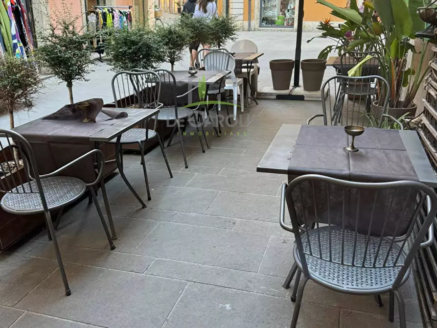 Immagine 6 di Attività commerciale in vendita  in Via dei Tibaldeschi a Ascoli Piceno