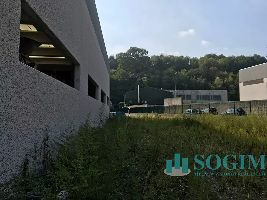 Immagine 8 di Capannone industriale in vendita  in via Valsorda a Carugo