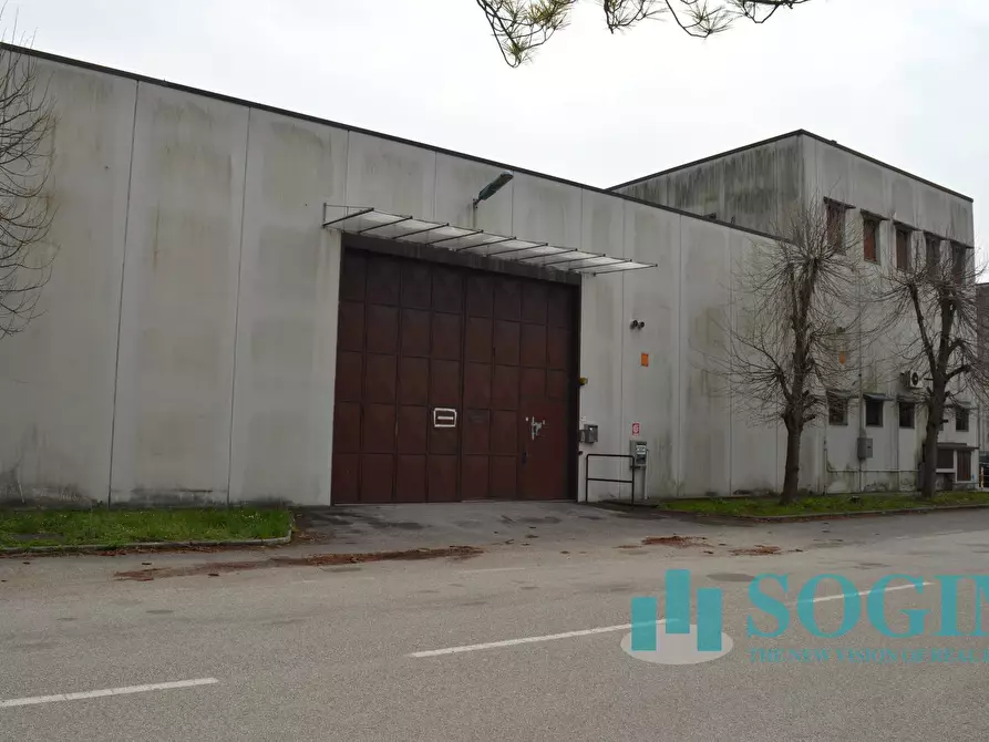 Immagine 5 di Capannone industriale in vendita  in Via Torino a Olgiate Comasco