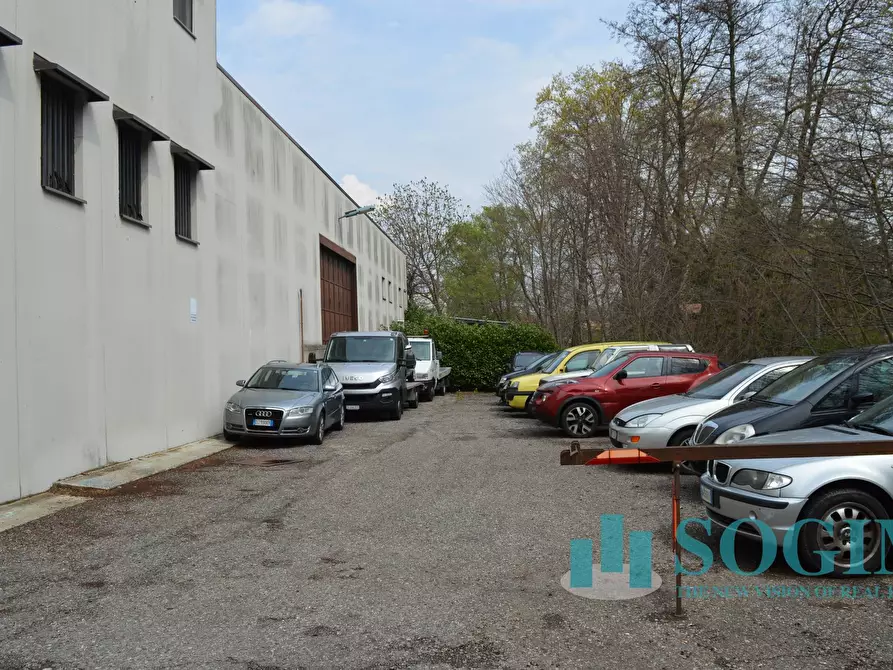Immagine 11 di Capannone industriale in vendita  in Via Torino a Olgiate Comasco