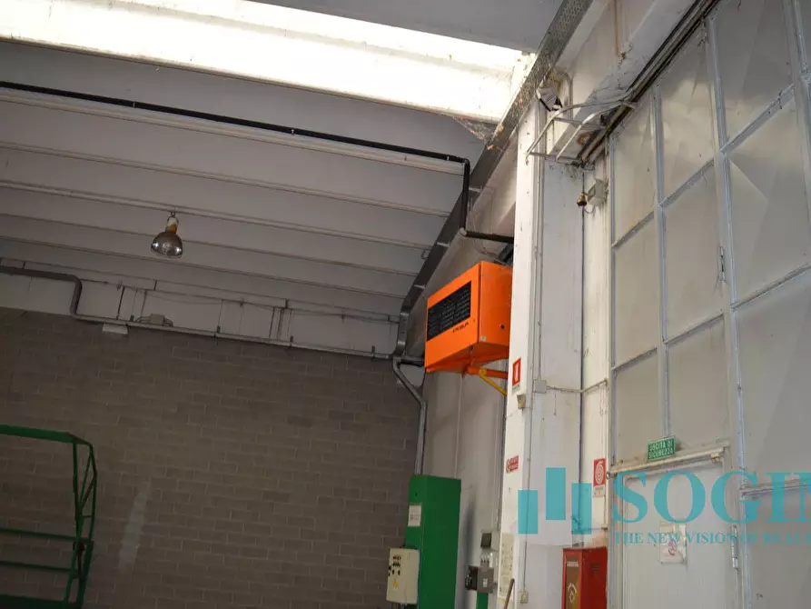 Immagine 20 di Capannone industriale in vendita  in Via Torino a Olgiate Comasco