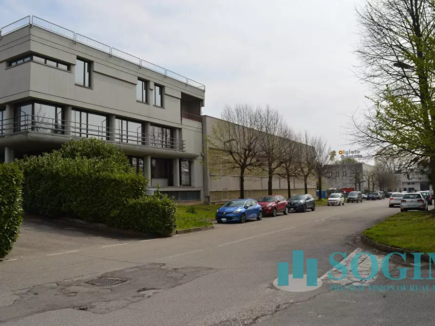 Immagine 4 di Capannone industriale in vendita  in Via Torino a Olgiate Comasco
