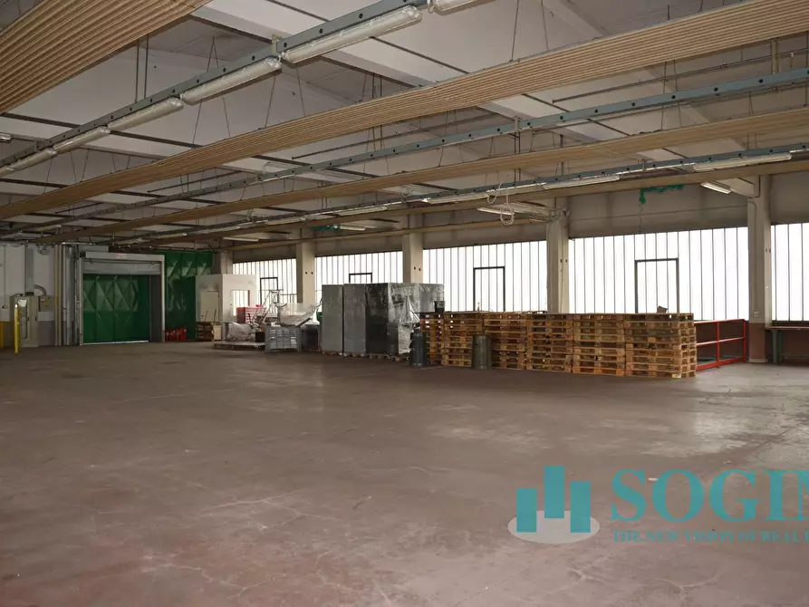 Immagine 29 di Capannone industriale in vendita  in Via Torino a Olgiate Comasco