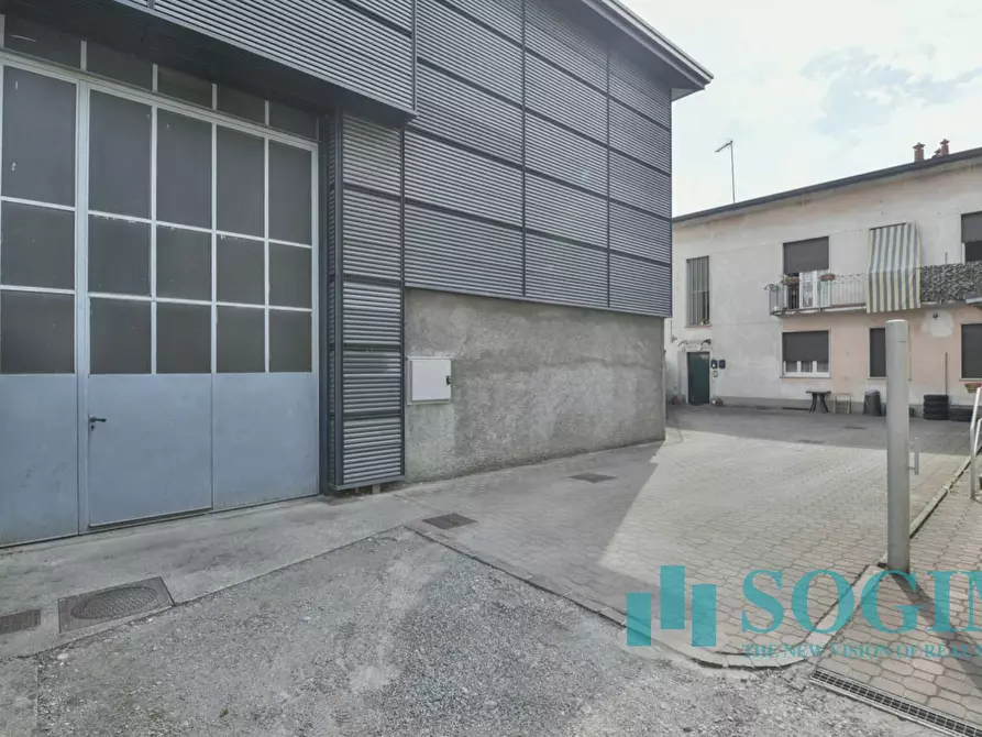 Immagine 3 di Capannone industriale in vendita  in Via Fossano a Cantù