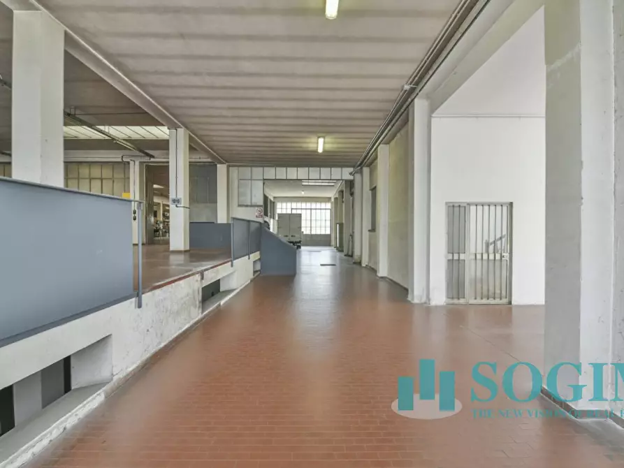 Immagine 7 di Capannone industriale in vendita  in Via Fossano a Cantù