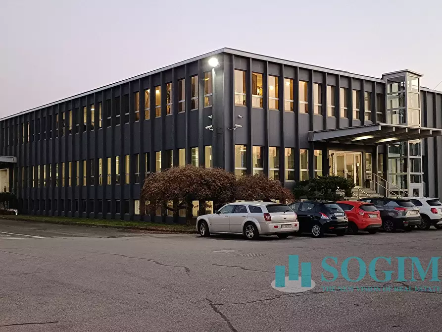 Immagine 4 di Capannone industriale in affitto  in via Parco a Biassono