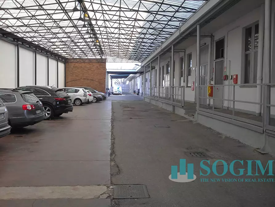 Immagine 9 di Magazzino in affitto  a Settimo Milanese