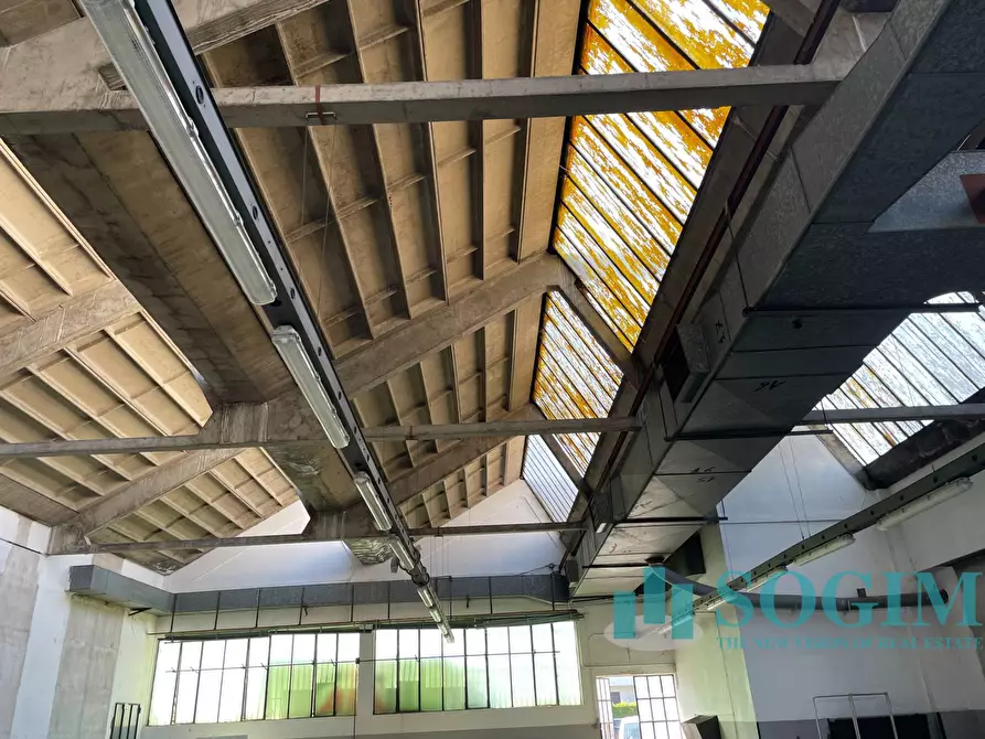 Immagine 11 di Locale commerciale in affitto  in CIRCONVALLAZIONE a Cornate D'adda