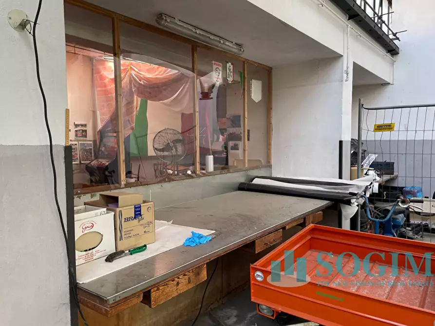 Immagine 12 di Locale commerciale in affitto  in CIRCONVALLAZIONE a Cornate D'adda