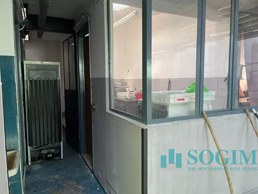 Immagine 16 di Locale commerciale in affitto  in CIRCONVALLAZIONE a Cornate D'adda