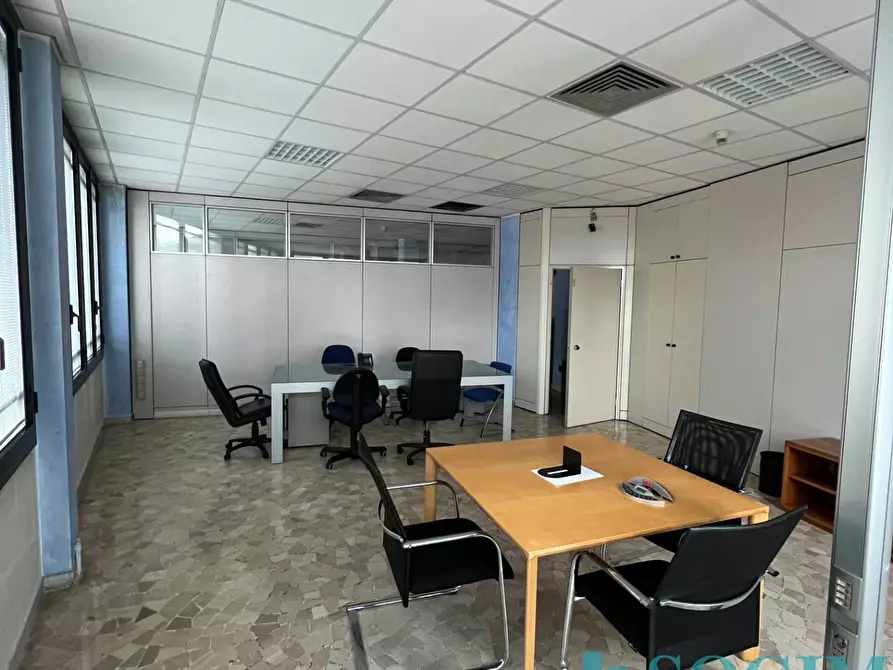 Immagine 6 di Ufficio in affitto  in via piazza della libertà a Gallarate