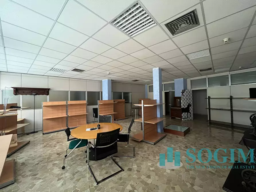 Immagine 9 di Ufficio in affitto  in via piazza della libertà a Gallarate