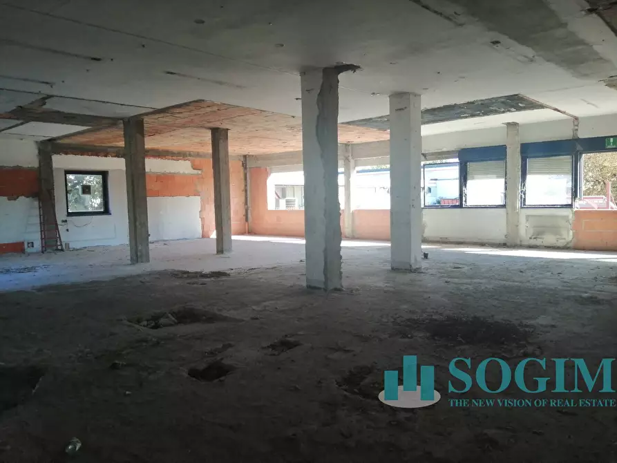 Immagine 6 di Ufficio in vendita  in Via Settembrini a Lainate