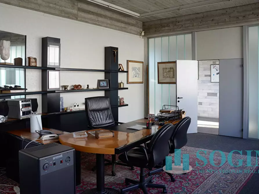 Immagine 3 di Capannone industriale in vendita  in via cesare battisti a Golasecca