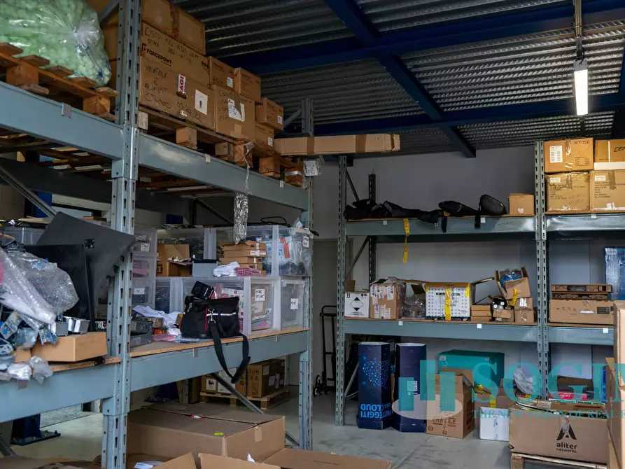 Immagine 16 di Ufficio in vendita  in via aristotele a Brugherio