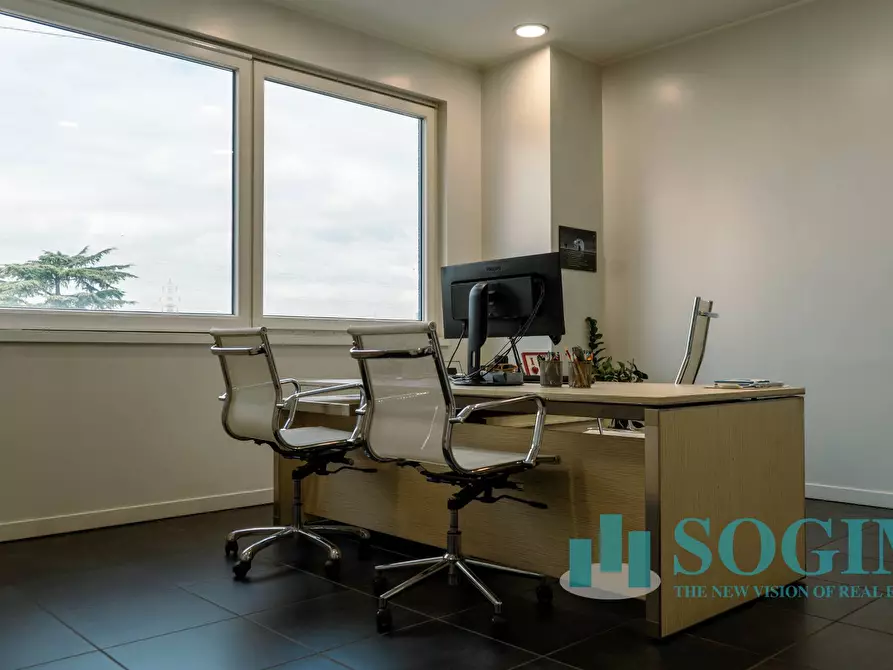 Immagine 18 di Ufficio in vendita  in via aristotele a Brugherio