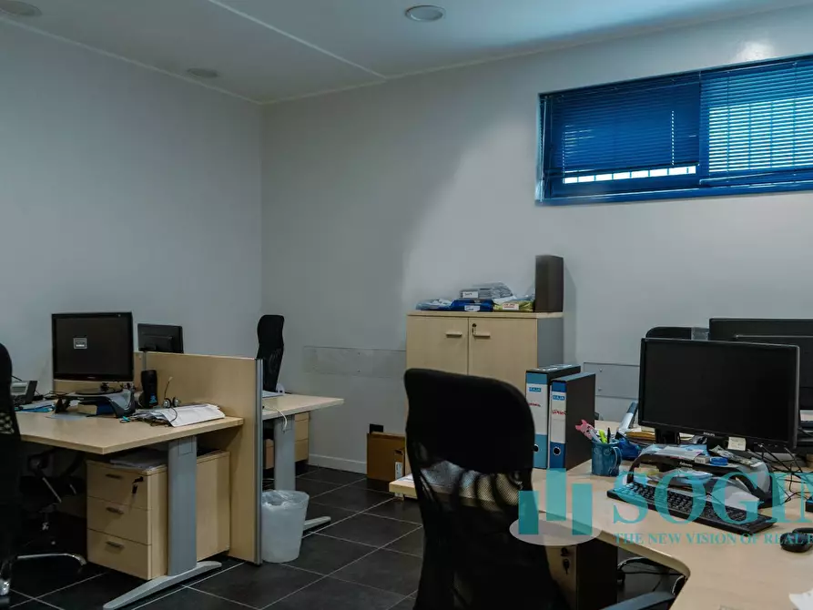 Immagine 29 di Ufficio in vendita  in via aristotele a Brugherio