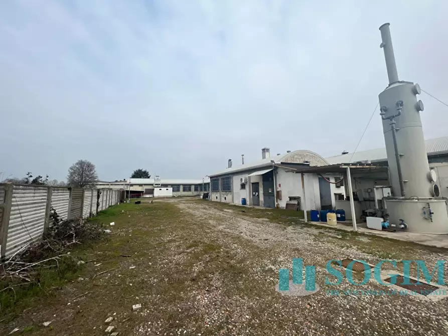 Immagine 13 di Capannone industriale in vendita  in via don minzoni a Turbigo