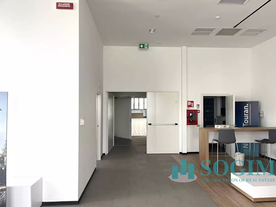 Immagine 8 di Capannone industriale in vendita  in viale lombardia a Saronno