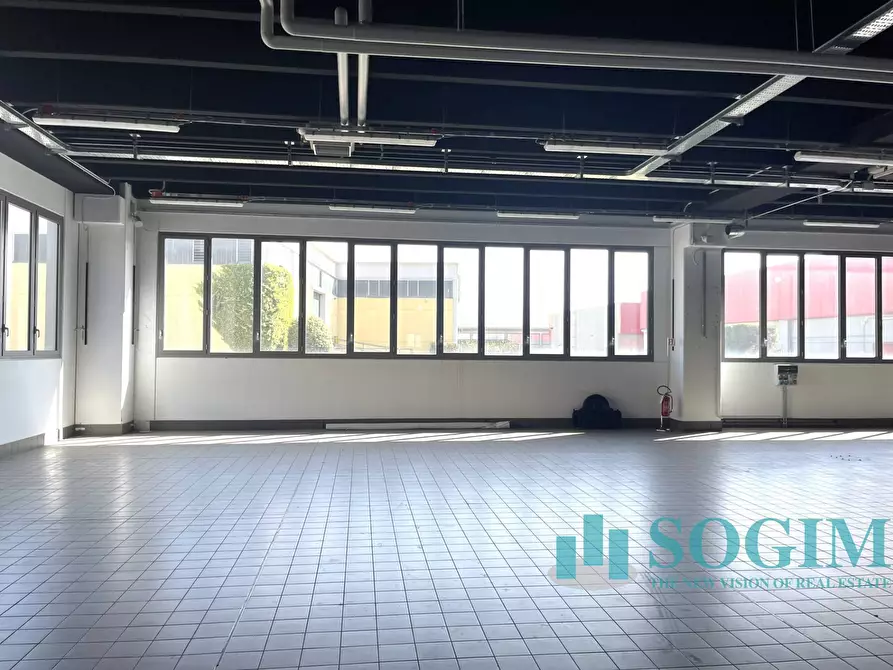 Immagine 12 di Capannone industriale in vendita  in viale lombardia a Saronno